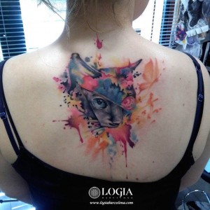tatuaje-gato-acuarela-espalda-logia-barcelona-billy   